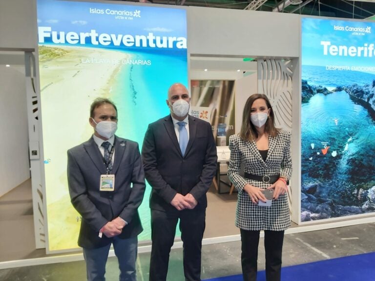 El Cabildo se reúne en Fitur con la Plataforma Nacional de Autocaravanas