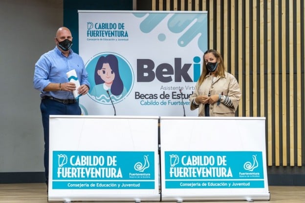 El Cabildo concede cerca de 2.500 becas con una inversión de 1,5 millones de euros