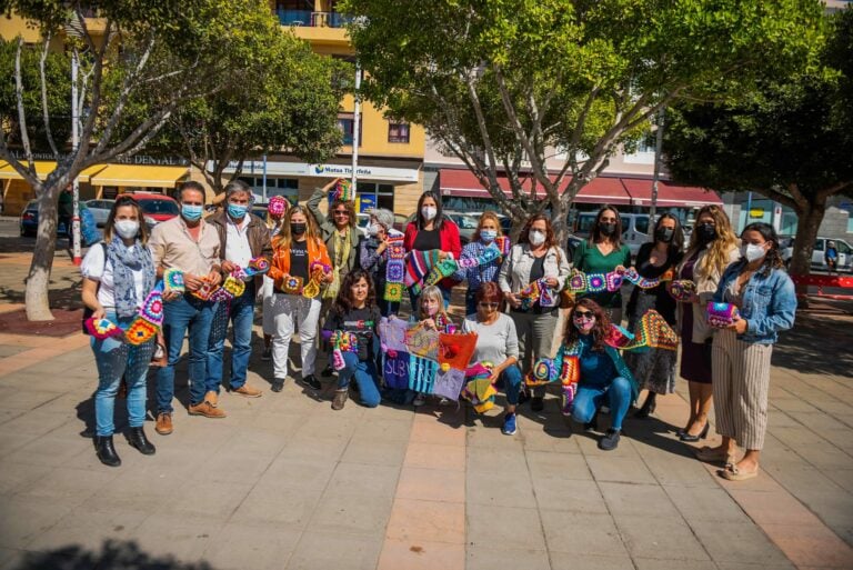 Tuineje lleva cuentacuentos a los colegios por el Día de la Mujer