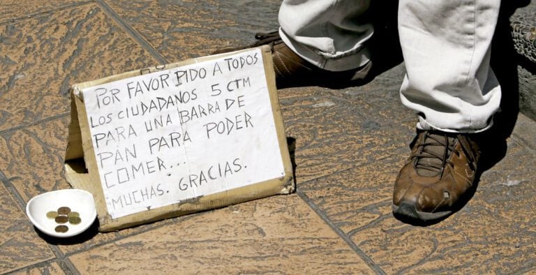 Canarias vive una emergencia social con más de 630.000 personas en exclusión