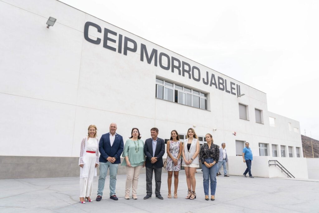 Inaugurado el nuevo CEIP del Ciervo