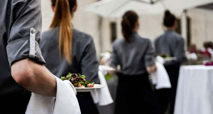 Canarias, con la mayor subida anual del coste laboral por trabajador y mes