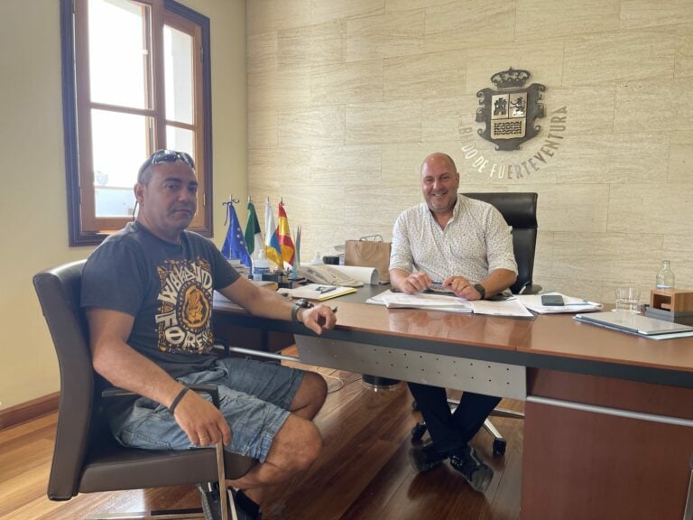 Fuerteventura, la primera isla canaria en regular las acampadas