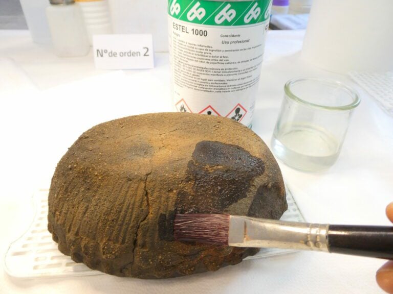 El Museo Arqueológico expone una cerámica de los mahos de excepcional valor