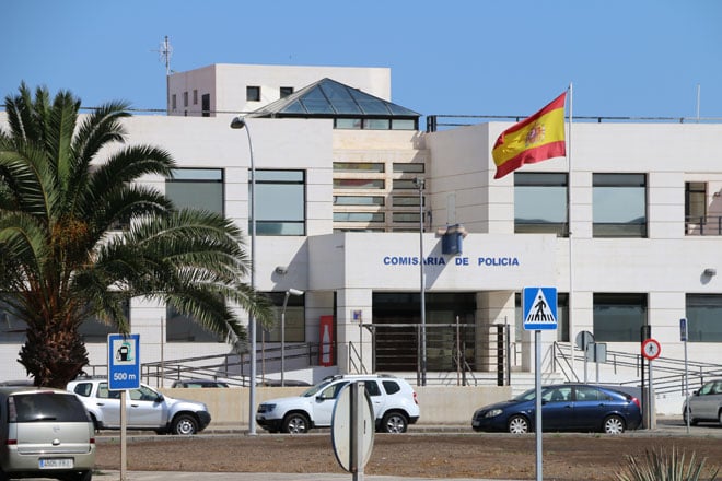 Recibe dos puñaladas en Lanzarote cuando mediaba en una discusión entre varias personas