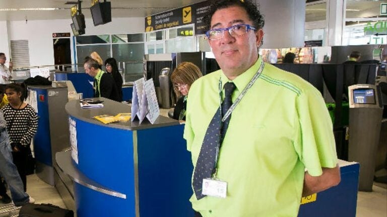 Binter ofrece billetes desde 24,35 euros para viajar a sus destinos en Península