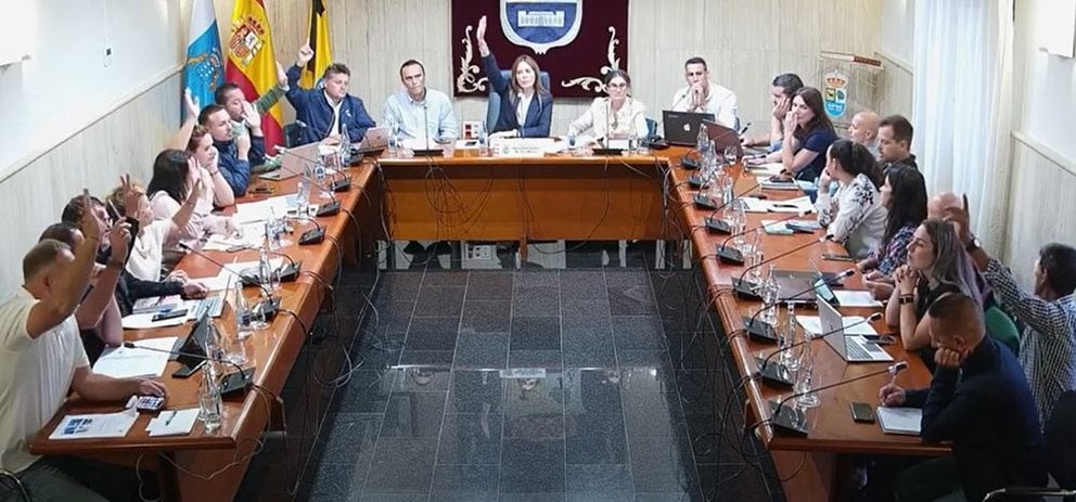 Un nuevo concejal de En Marcha renuncia a su acta en La Oliva