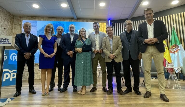 Domínguez y Pastor clausuran la Convención autonómica del PP en Fuerteventura