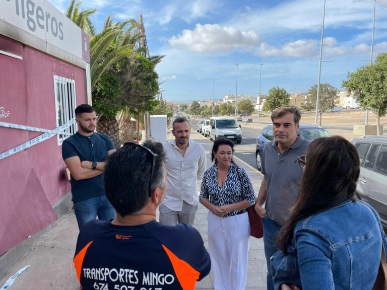 El PP atiende las demandas del sector del Transporte Ligero en Puerto del Rosario