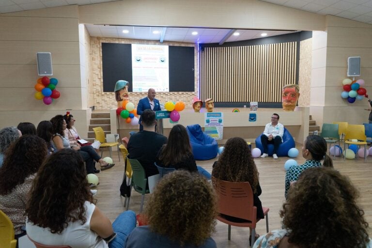 Fuerteventura conmemora el Día de la Infancia con actividades de narración oral y percusión