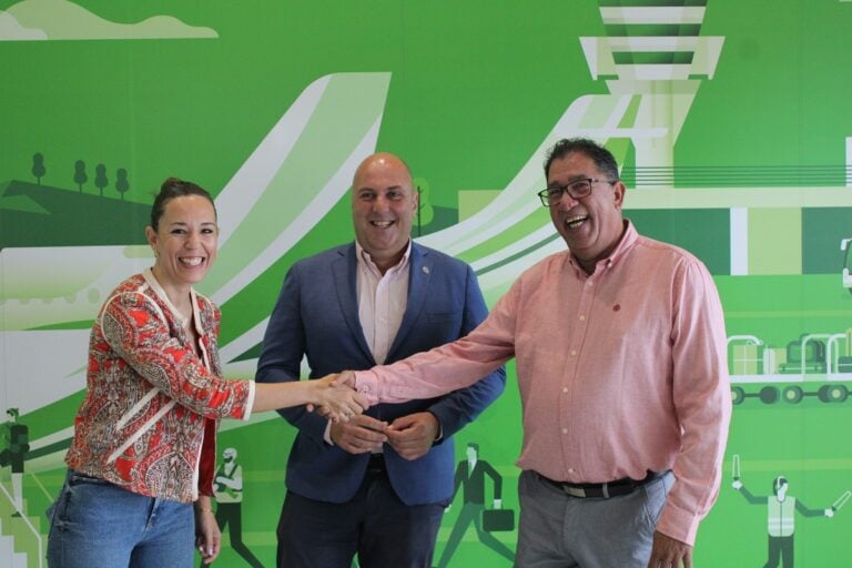 Patronato y Binter firman un convenio para promocionar la isla en Francia, Italia y el norte de España