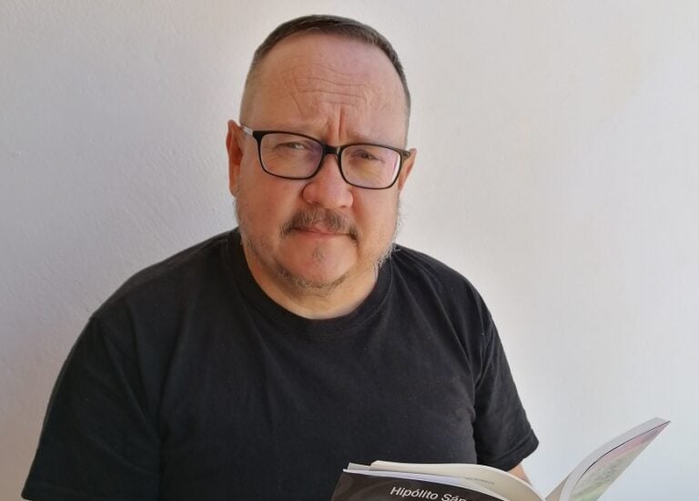 Presentación de la novela ‘El Extraño’ de Hipólito Sánchez