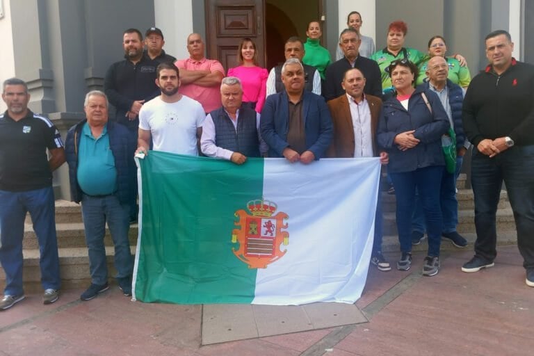 Las finales de lucha canaria femenina y masculina, este viernes, en Tetir