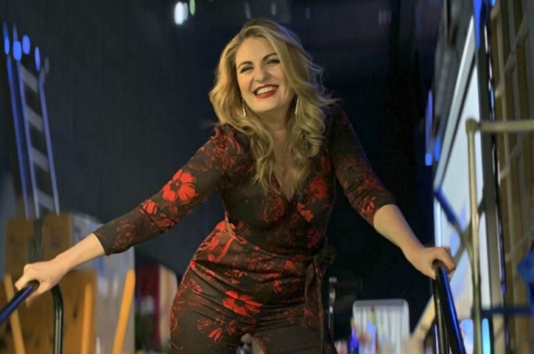 ‘Chona’ supera el billón de visualizaciones en TikTok: Si fuese Youtube «estaría forrada como Shakira»