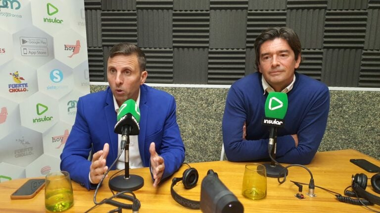 «El teniente alcalde asegura que la documentación del Mundial de Windsurf 2023 no está»