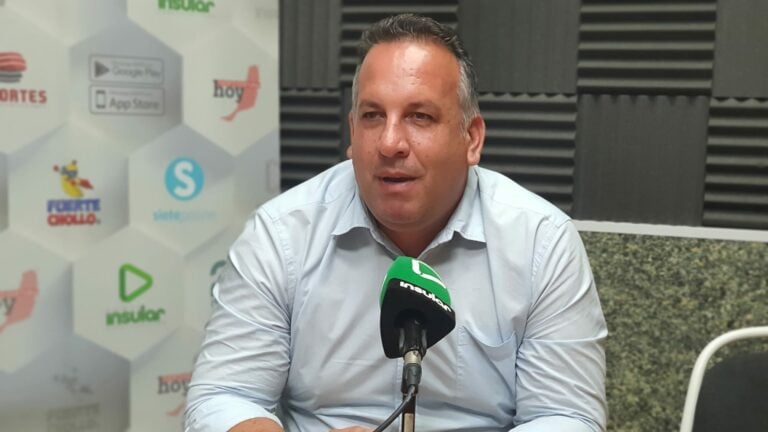 “La situación del agua en el sur ha empeorado a pesar de que Lloret aseguró haber resuelto el problema”