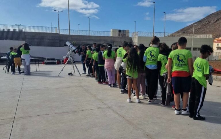 Pájara organiza jornadas de observación solar en los centros educativos