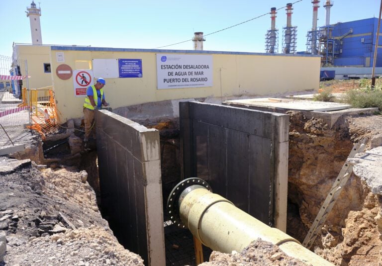 Restablecido el abastecimiento de agua en La Oliva y Casillas del Ángel
