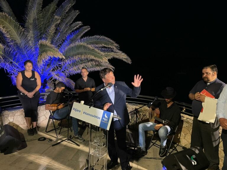 Pájara homenajea a la gente del mar con la escultura ‘Nuestra Señora del Carmen’ en Morro Jable