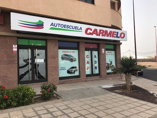 Autoescuela Carmelo cumple 40 años enseñando a conducir