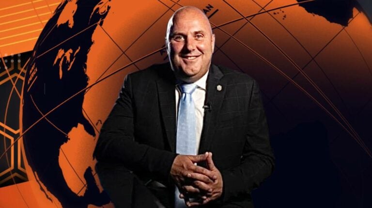 Sergio Lloret da la cara en Mírame TV para hablar de los cortes de agua