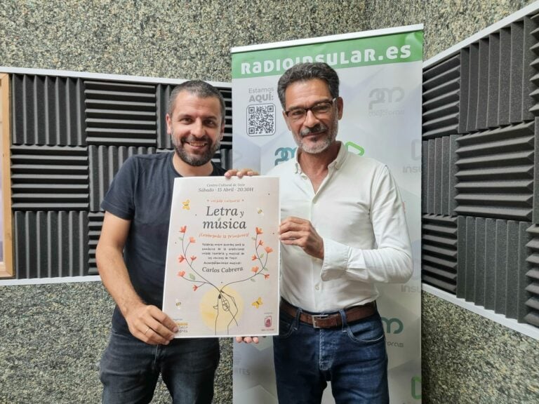 Los vecinos de Tetir organizan y participan en una velada ‘íntima y cultural’