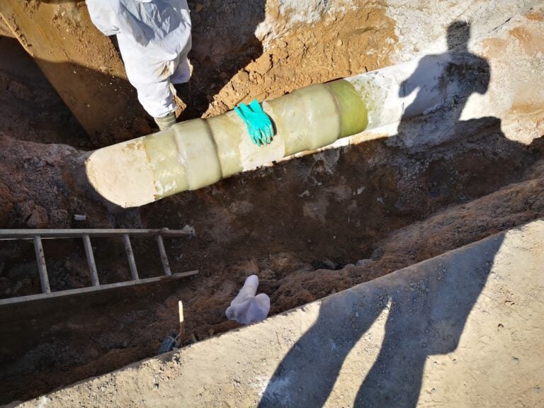 El CAAF repara la última avería en la red de impulsión del depósito de La Herradura