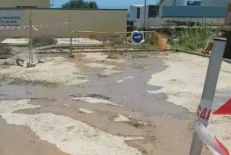Otra avería en la red principal dejará sin agua a gran parte de la Isla
