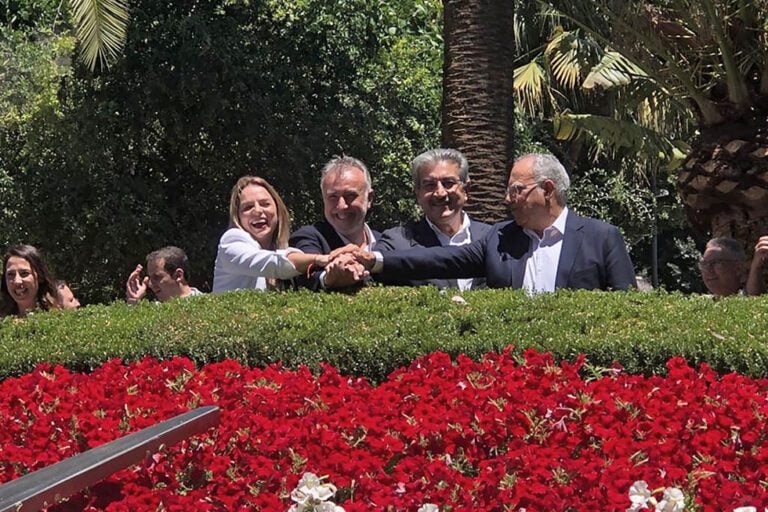 El pacto progresista aspira a seguir en Canarias, pero Torres no descarta otros acuerdos
