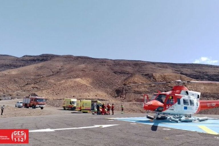 Un fallecido al volcar una zodiac en el sur de Fuerteventura