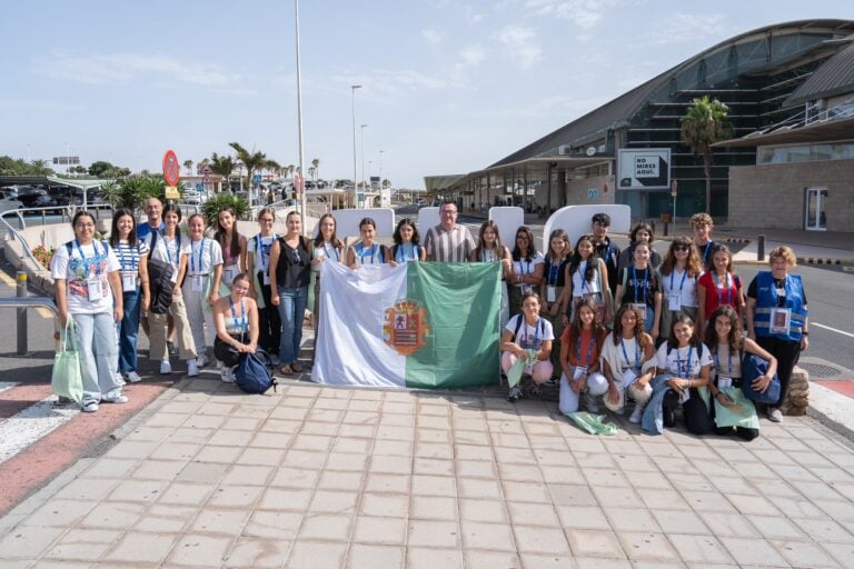 25 jóvenes aprenden inglés en Irlanda gracias a becas del Cabildo