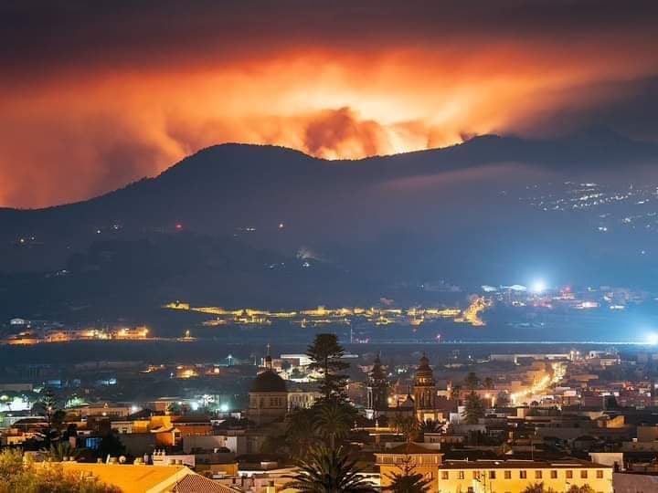 Clavijo sobre el incendio de Tenerife: No está controlado, pero ha pasado lo peor