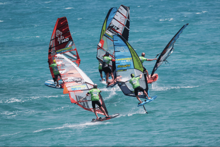 Recta final del Mundial de Windsurf en Fuerteventura con el freestyle como protagonista