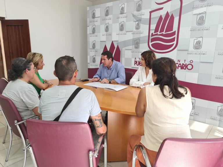 Puerto del Rosario firma un nuevo convenio de colaboración con la Federación Arena y Laurisilva