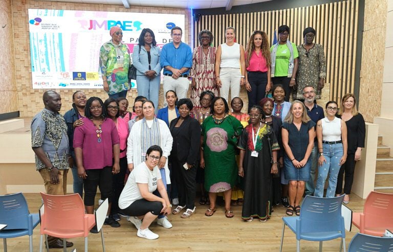 Una veintena de mujeres africanas y españolas líderes del sector marítimo se reúnen en Fuerteventura