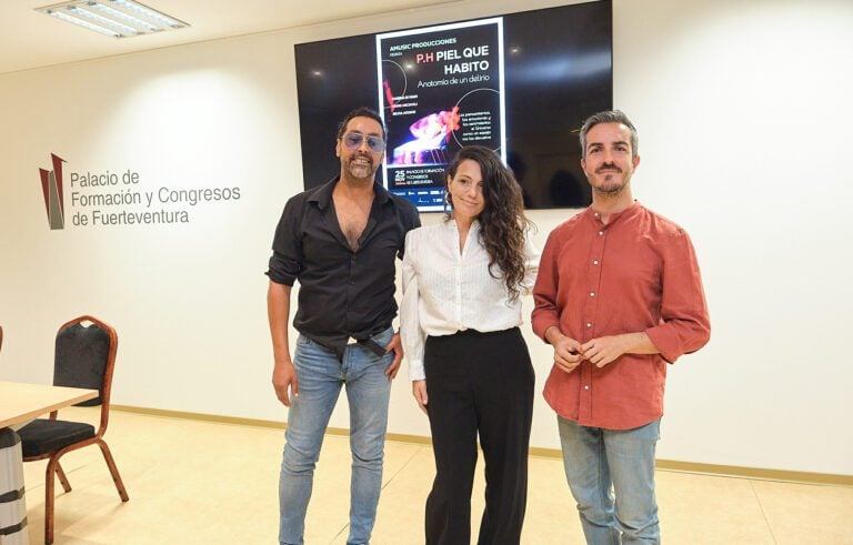 El Palacio acoge la obra teatral, musical y documental ‘P.H Piel que Habito: Anatomía de un Delirio’