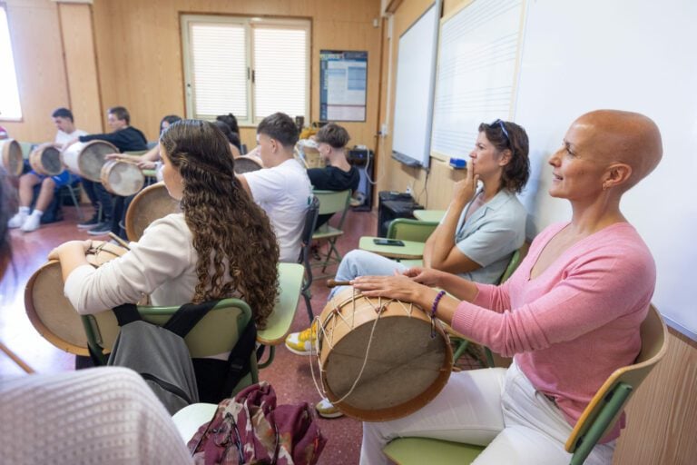 Talleres de percusión para fomentar la identidad canaria en el municipio de La Oliva