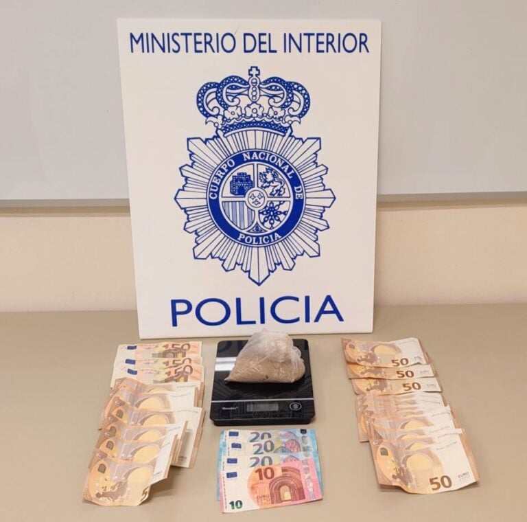 Detenida una pareja por tráfico de drogas en Puerto del Rosario