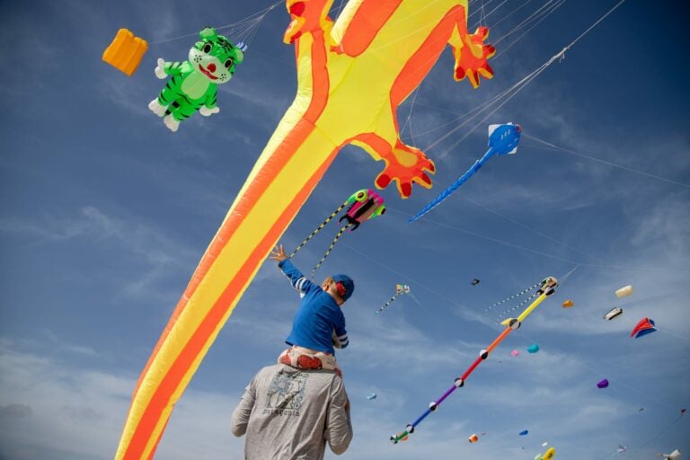 El concurso de fotografía «Cometas en el objetivo» ya tiene ganadores