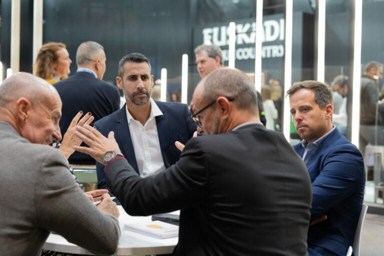 La Oliva inicia su expansión turística hacia Eslovenia en FITUR 2024