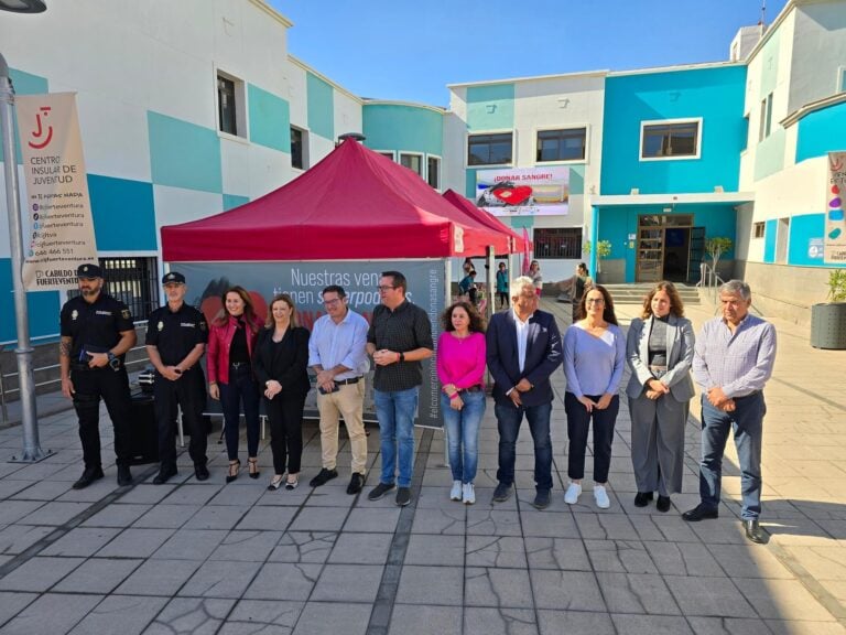 Más de 80 personas se acercaron a donar sangre en la jornada solidaria promovida por la Asociación de Empresarios de Puerto del Rosario