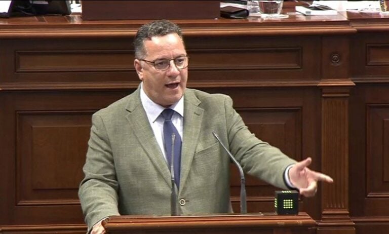 “Fuerteventura contará por primera vez con FP en todos los IES para reducir el abandono escolar”