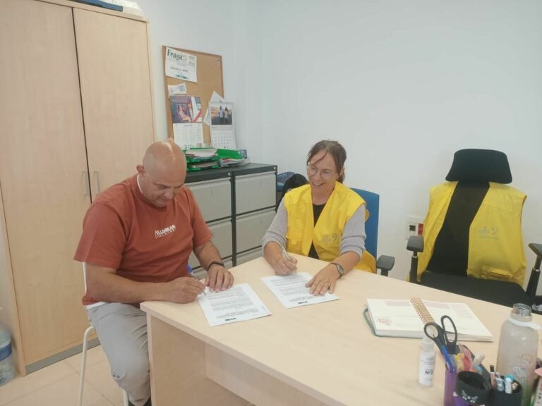 Cabildo y AFFA desarrollan un programa de promoción de la autonomía personal y apoyo a cuidadores