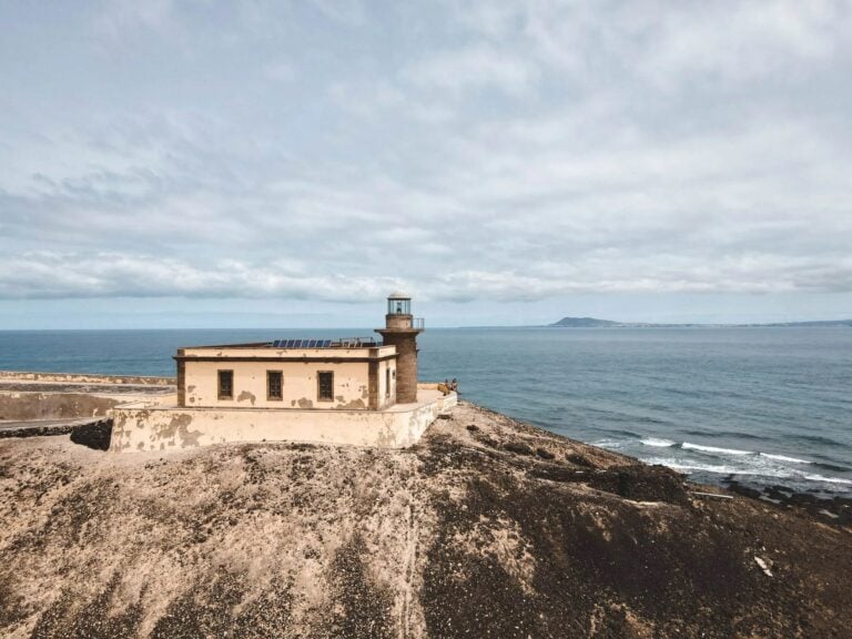 Aprobada la Revitalización de los Faros de Fuerteventura para Uso Cultural y Ambiental
