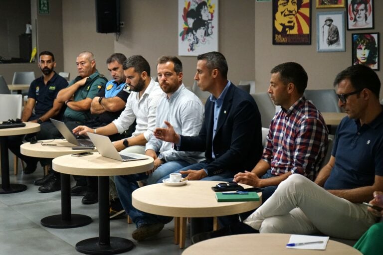 La Oliva continúa el diálogo directo con los profesionales del sector turístico