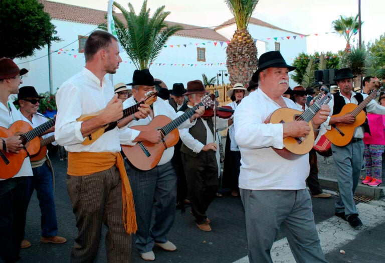 Romería y Ofrenda en Honor a Nuestra Señora de La Antigua