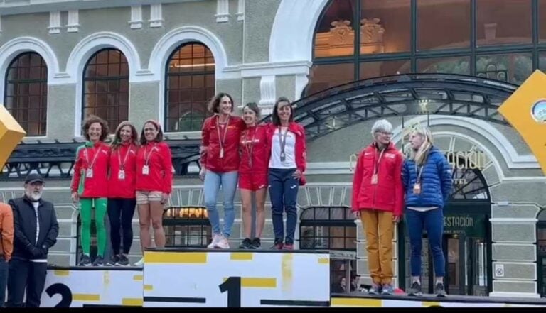 Silvia Caso Pedreguera, campeona del mundo por equipos F50 y tercera en la categoría individual en el Campeonato Master Off Road