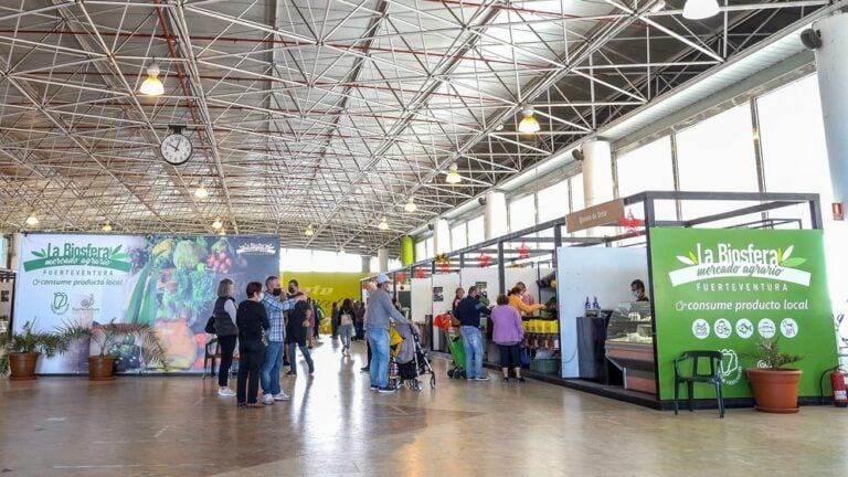 Nuria Cabrera: «Queremos hacer uso de remanentes para ayudar al sector primario, a las empresas y abaratar la cesta de la compra”