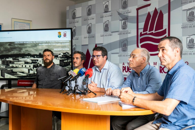 Puerto del Rosario presenta el equipo redactor del Catálogo de Protección Municipal