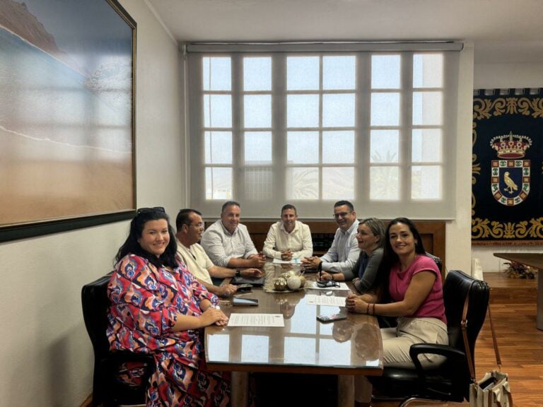 El Ayuntamiento de Pájara inicia la actualización del inventario de bienes inmuebles y los archivos municipales